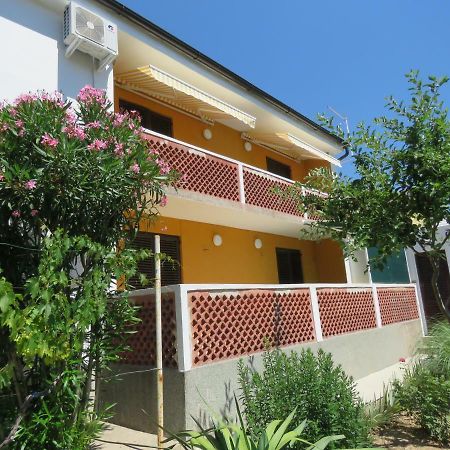 Apartments Cubranic Baska  Exterior photo